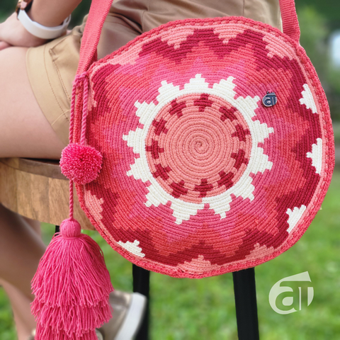 Handmade bag, Artisanal bag, Crochet bag, Wayuu Mochila, Wayuu bag, Boho bag, Handwoven bag, Unique bag, Trendy bag, Women bag, Handcrafted bag, unique gift, purses, tote
