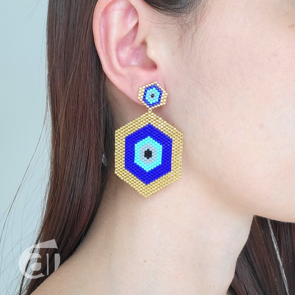 Artisanal earrings, Triangles Miyuki, Earrings, Handwoven, Vibrant & Colorful Beaded Earring, Handmade Earring, Fashionable handmade Jewelry